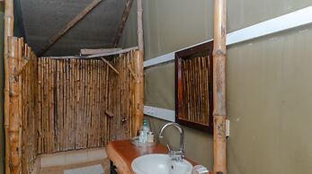 Crocodile Bridge Safari Lodge
