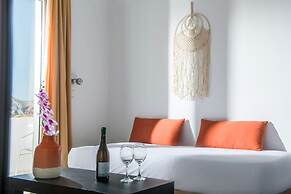 Troulis Aparthotel