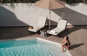 Troulis Aparthotel