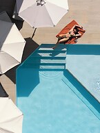Troulis Aparthotel