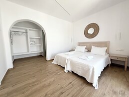 Cyclades Blue