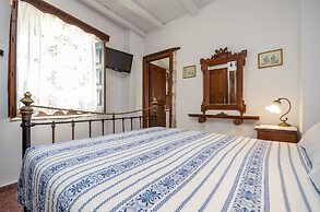 Venetiko Apartments