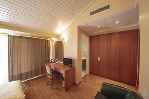Rex Hotel