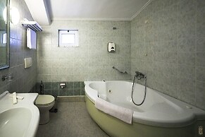 Rex Hotel