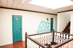 Isla de Flores Hotel