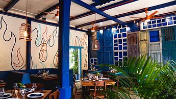 Isla de Flores Hotel