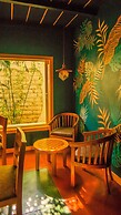 Isla de Flores Hotel