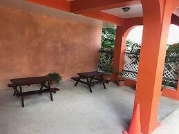 Easy Inn