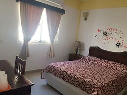 Easy Inn