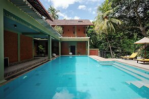 Arika Villa
