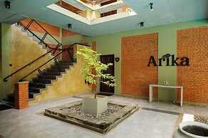 Arika Villa