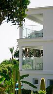 Rododafni Beach Apartments