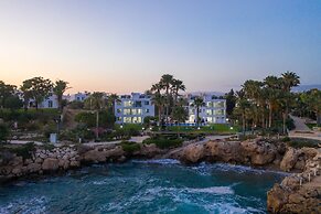 Rododafni Beach Apartments