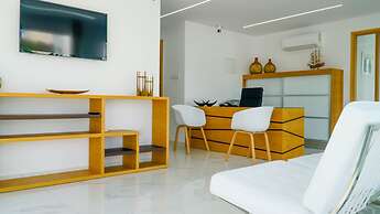 Rododafni Beach Apartments