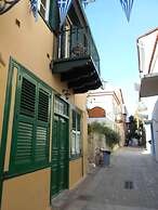 Byron Hotel