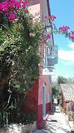 Byron Hotel