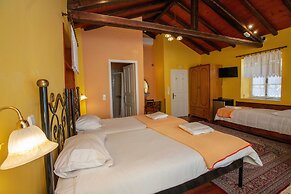 Byron Hotel