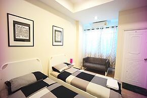 26 Bed and Coffee