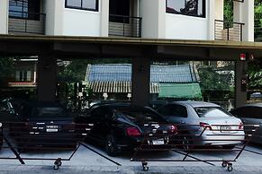 26 Bed and Coffee