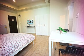 26 Bed and Coffee