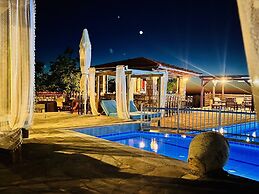 Ataviros Hotel