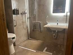 Ataviros Hotel