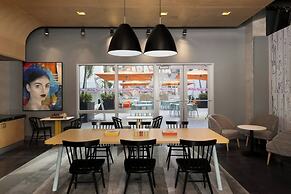 Aloft by Marriott Sarasota