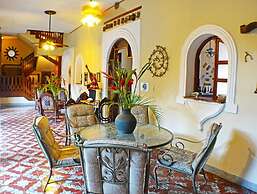 Hotel Los Balcones Leon