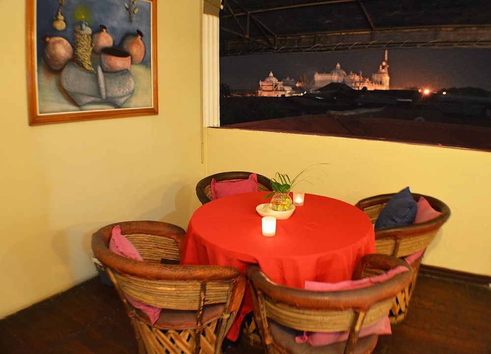 Hotel Los Balcones Leon