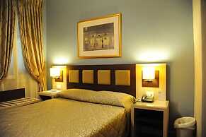 Rex Hotel