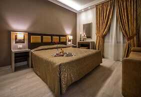 Rex Hotel
