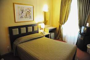 Rex Hotel