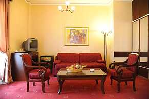 Rex Hotel