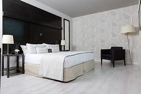 LM Hotel