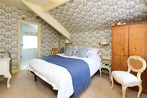 The Old Vicarage Dolfor
