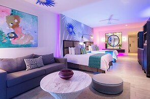 Almar Resort Luxury LGBT Beach Front Experience