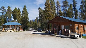 Blue River Cabins Campground & RV Park