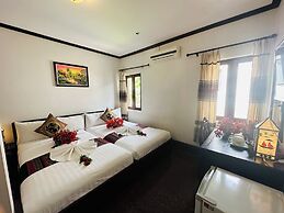 Thatsaphone Hotel
