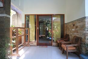Susan Bungalow