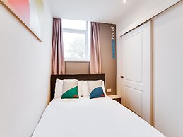 Snooze Hotel