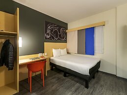 ibis Queretaro