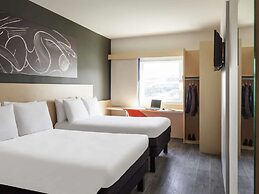 ibis Queretaro