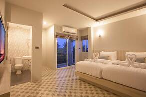 Nature Pine Residence