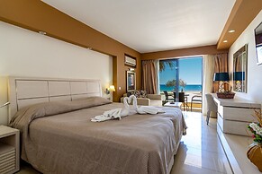 Kamari Beach Hotel - All inclusive