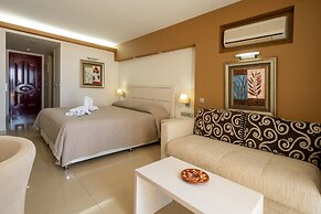 Kamari Beach Hotel - All inclusive