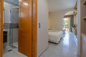 Kamari Beach Hotel - All inclusive