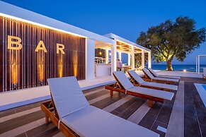 Kamari Beach Hotel - All inclusive