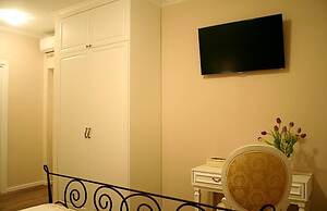 Banica Apartments & Rooms