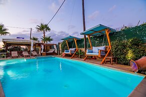 Thalassa Apartments