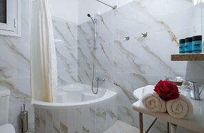 Dolfin Hotel